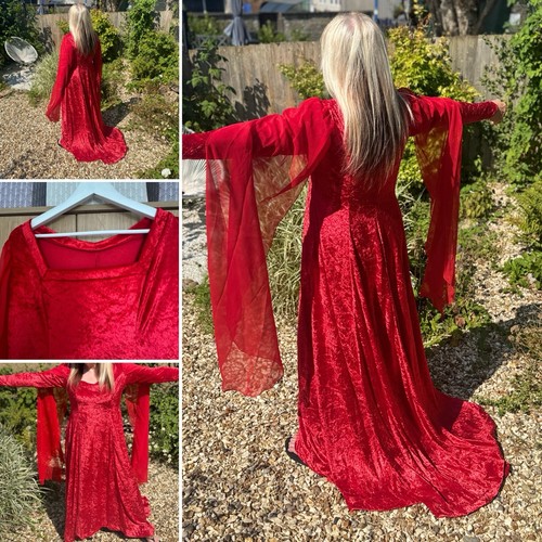 Red medieval wedding dress - medieval,