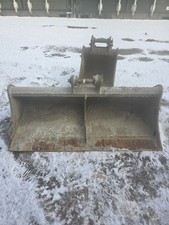 Ditching Bucket and 12 Buckets