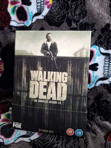 The walking dead complete - dead, tv