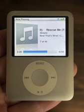 Apple MA978ZP/A iPod Nano 3rd