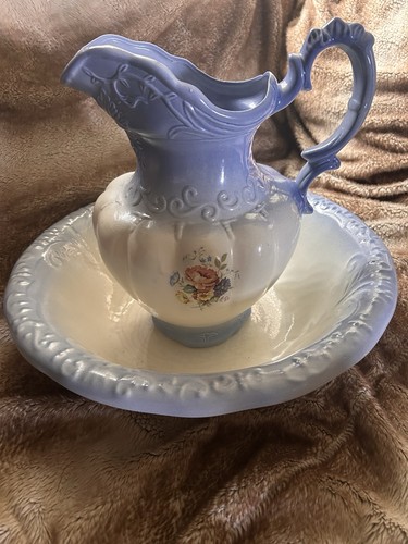 Vintage blue white floral - blue,