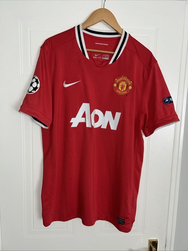 Manchester united shirt 2011 - manchester,