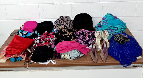 Vintage clothing wholesale job - clothing,