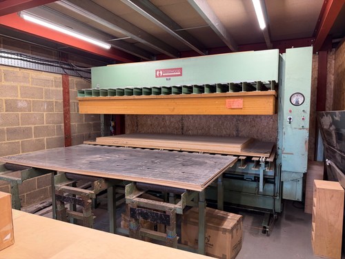Interwood hydraulic veneer - hydraulic,