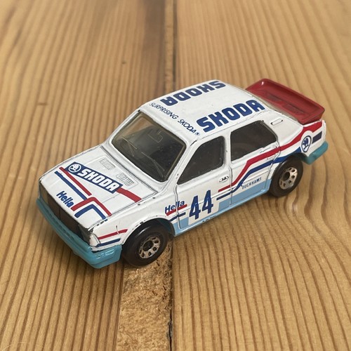 Matchbox superfast skoda - matchbox,