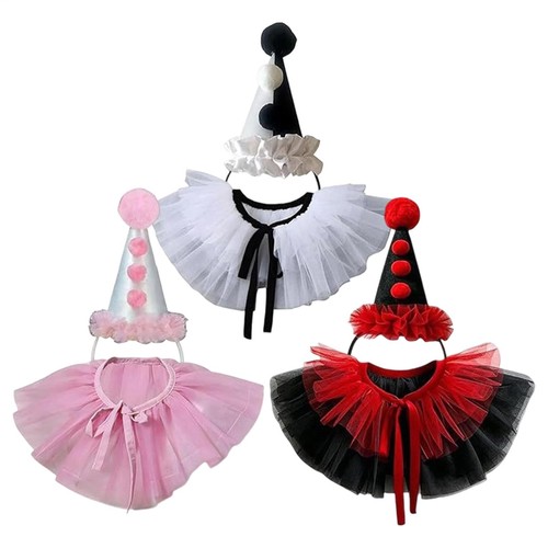 Clown hat and ruffle collar - and,