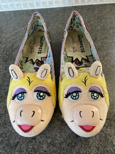 Irregular choice miss - miss, piggy