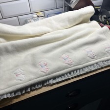 Gorgeous Vintage Thick Blanket