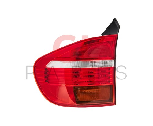 Rear tail light - rear,