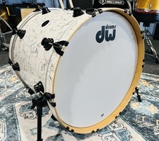 DW DRUMS - BLACK BADGE