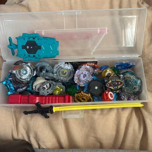 Beyblade burst lot - beyblade,