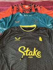 Everton Shirts Size Medium