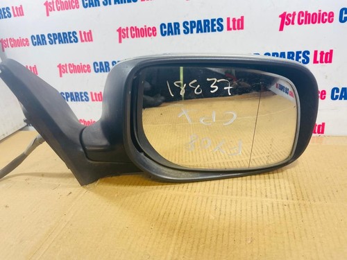Toyota avensis hatchback - toyota,