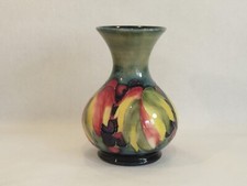 RARE WILLIAM MOORCROFT BULBOUS