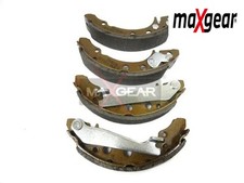 REAR BRAKE DRUM SHOE SET