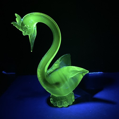 Murano uranium glass mid - murano,