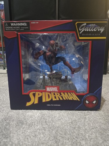 Diamond select marvel gallery - diamond,