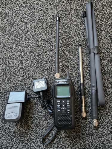 Handheld radio - cb,