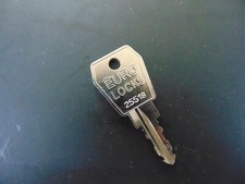Original Kamei replacement key key 25518 for roof boxes roof box carrier
