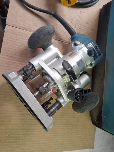 Makita rt0700c 110v - makita, compact
