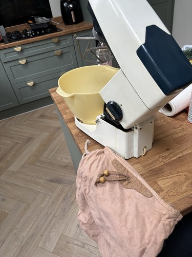 Kenwood chef a701a stand mixer - kenwood,