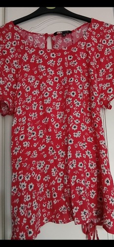Pretty floral tie back - back, top