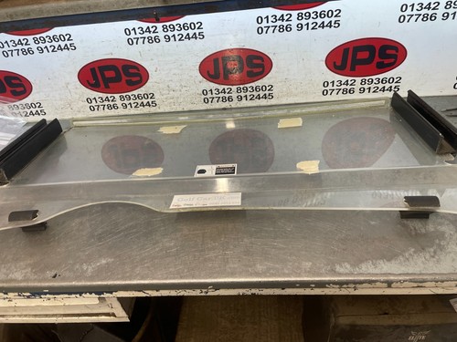 Front half screen windscreen - front,