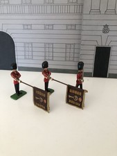 3 BRITAINS TROOPING THE COLOUR SET