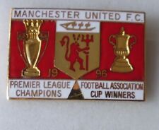 MANCHESTER UNITED FOOTBALL Enamel Pin Badge CHAMPIONS F.A. CUP WINNERS 1996