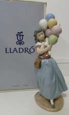 Lladro BALLOON SELLER GIRL