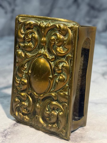 Solid brass match vesta - vesta, box