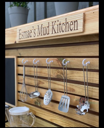 Personalised mud kitchen - , sign