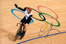 Sir Chris Hoy SIGNED 12x8  London Olympics Velodrome 2012   6 x Olympic Gold
