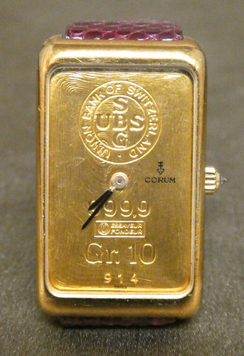 Corum swiss 18k - swiss, case