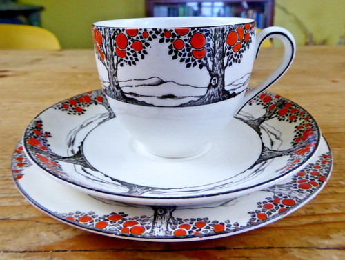 Vintage art deco crown ducal - vintage,