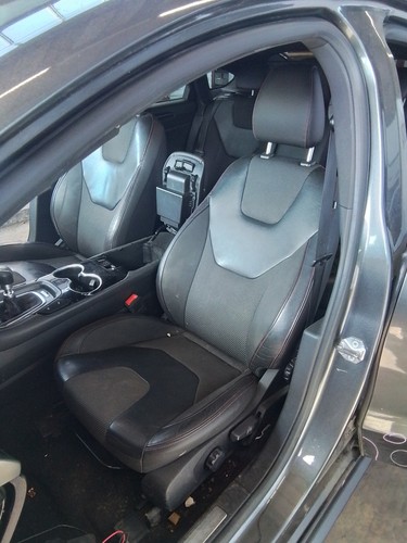 Front seat left - front, ford