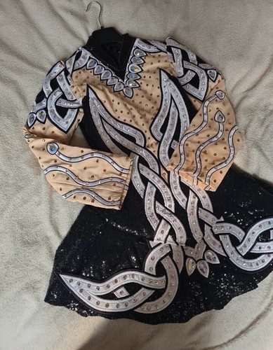 Stunning irish dancing dress - dancing,