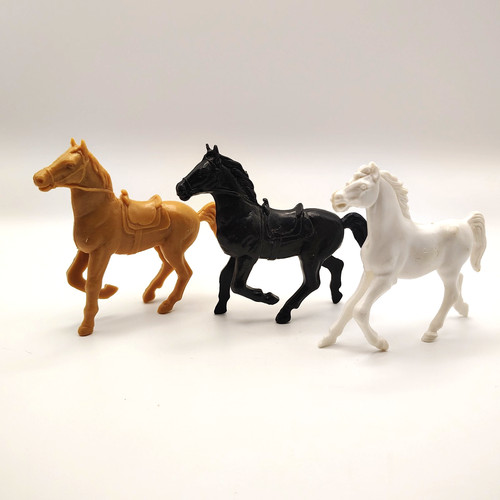 Western horses lot 3 - western,
