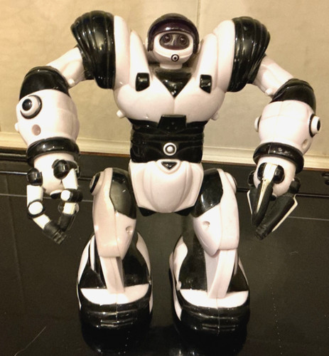 Wowwee mini robosapien robot - robosapien,