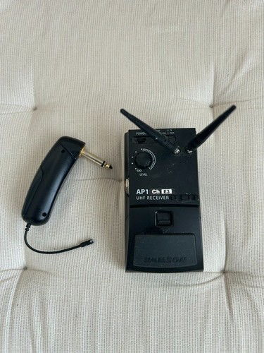 Samson ap1 guitar uhf wireless - uhf,