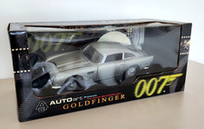 AUTOart James Bond Aston