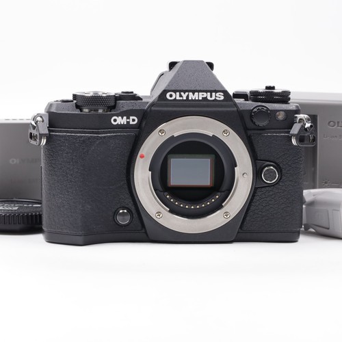 Olympus m5 mark - om-d,