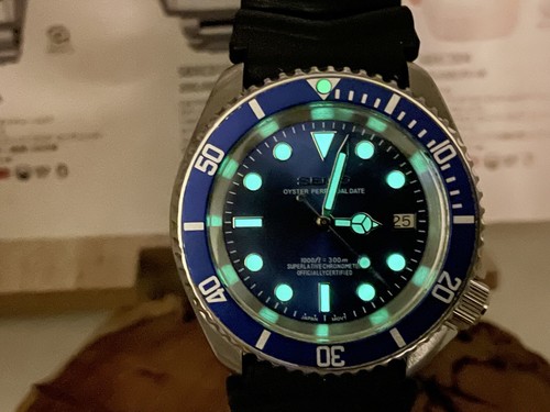Seiko men blue dial watch - watch,