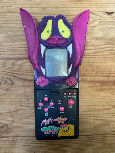 Vintage 1994 monster - monster, munch