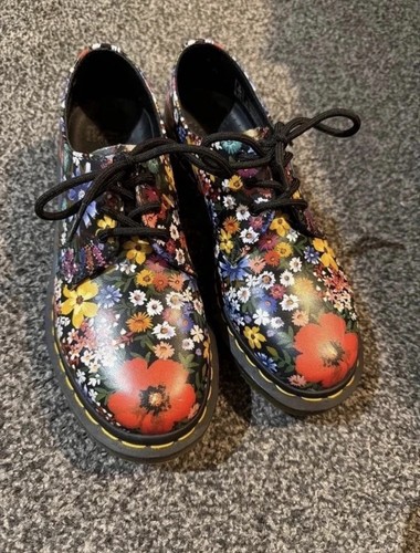 Marten 1461 wanderlust - marten,