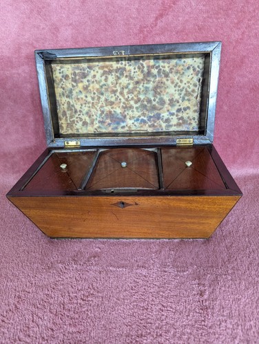 Beautiful antique mahogany - beautiful,
