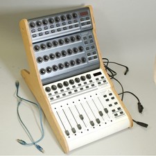 Behringer B Control BCR2000 + BCF2000 + Rack Stand MDF