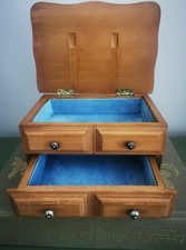 Mele Vintage Wooden Jewellery