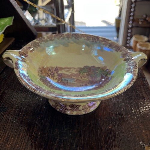 Maling pottery footed bowl