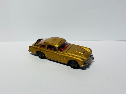 Corgi toys 261 - toys, bond